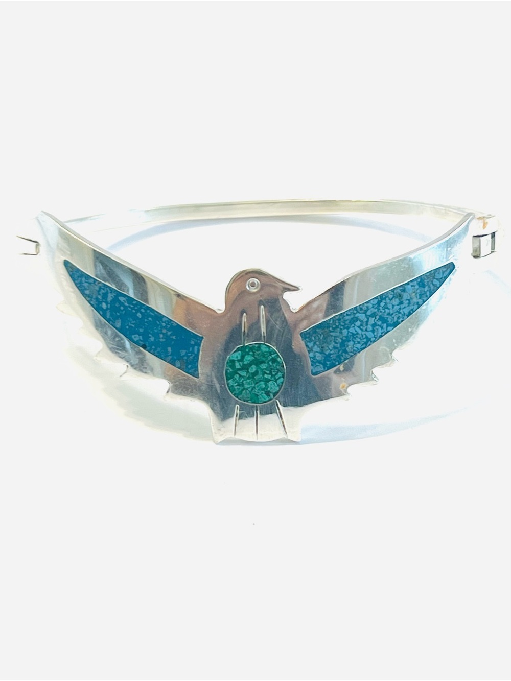 vintage Mexican Taxco  hinged bangle bracelet with green stone inlay